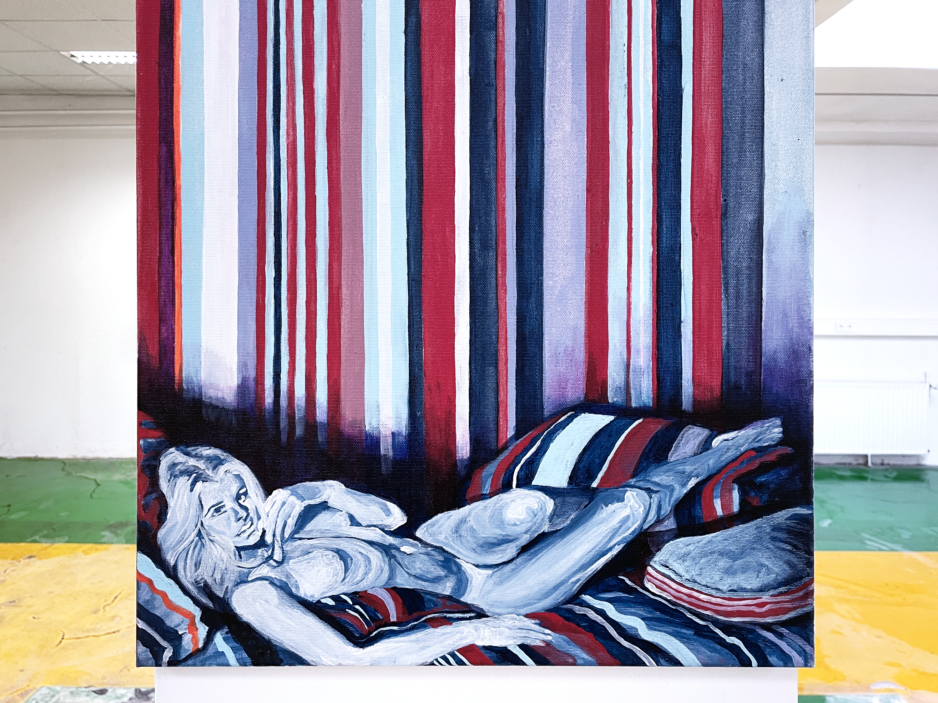Stripes Nr.1, Playing outside and I wish was a dragqueen